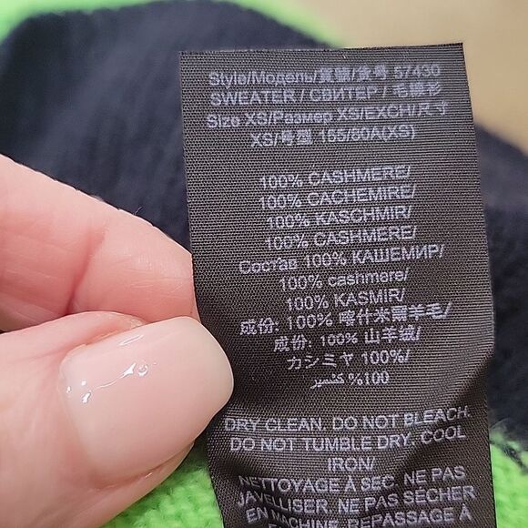 TORY BURCH Cashmere Spring Green and Navy Crewneck Sweater Size XXS NWT - Picture 11 of 11